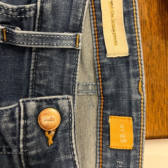 Anthropologie Pilco jeans size 28” - Picture 5 of 8